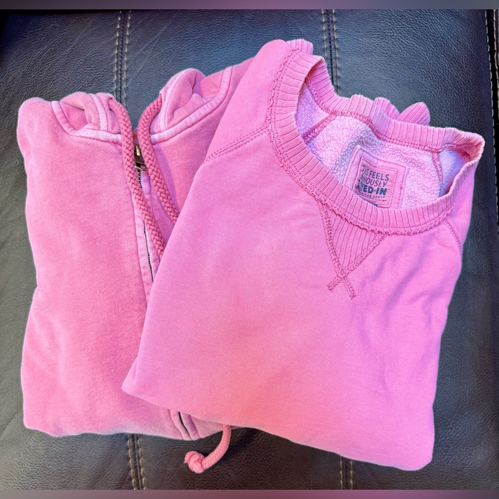 Cozy AE Pink Sweatshirts